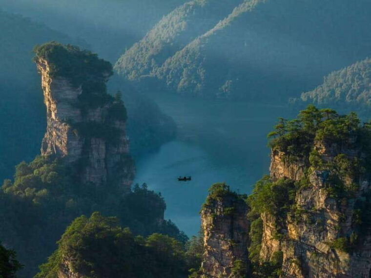 private-avatar-vip-zhangjiajie-national-forest-park-day-tour