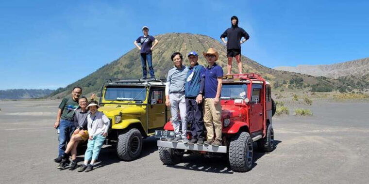 private-day-tour-mt-bromo-madakaripura-waterfall