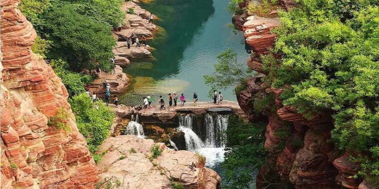 private-day-tour-to-yuntai-mountain-from-zhengzhou