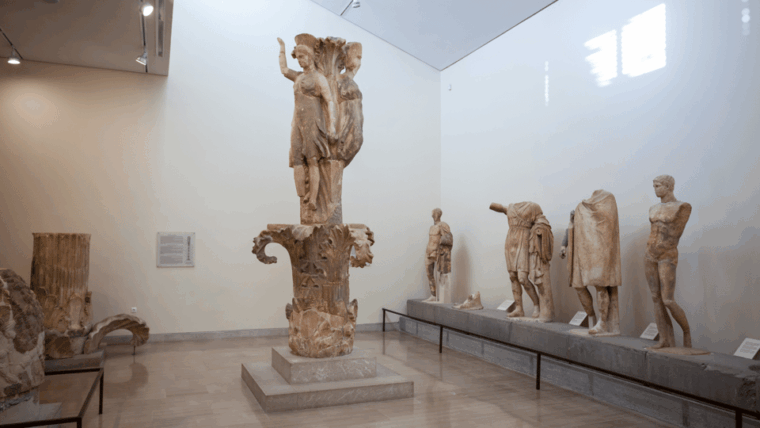 private-luxury-tour-delphi-itea-the-charm-of-galaxidi