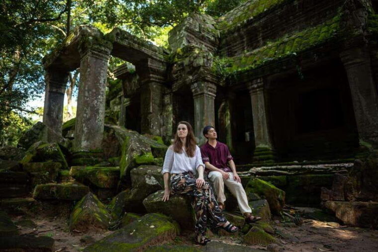 professional-photoshoot-in-angkor-archaeological-park