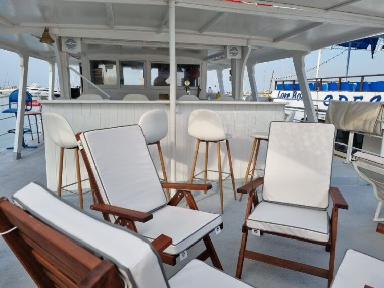 rhodes-bay-to-bay-swim-cruise-with-greek-buffet-and-wine