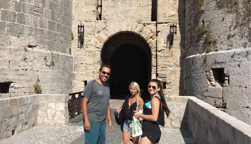 rhodes-private-medieval-city-treasure-hunt-with-food-stops