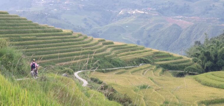 sa-pa-guided-motorbike-tour-to-ethnic-villages-with-lunch