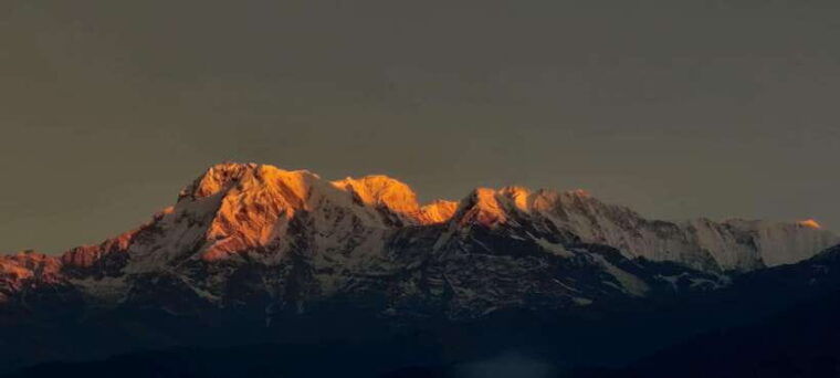 sarangkot-sunrise-over-the-himalayas