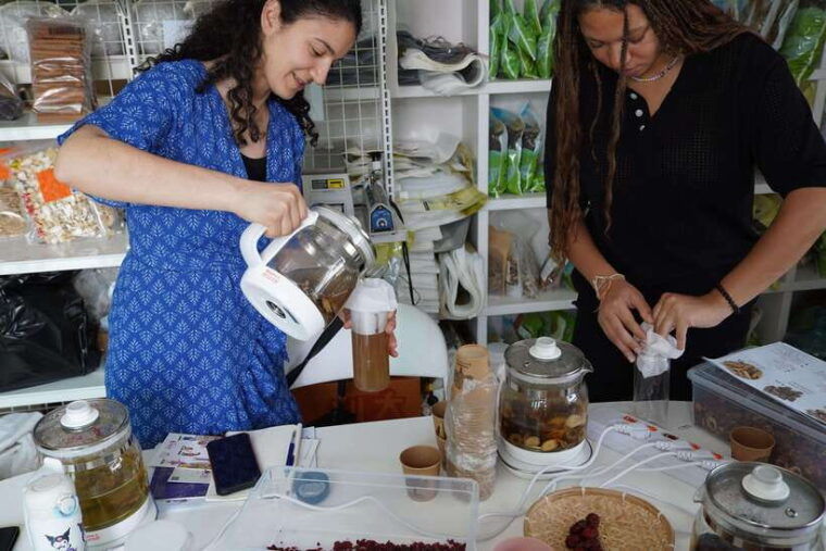 seoul-k-medicine-tour-make-own-herber-tea