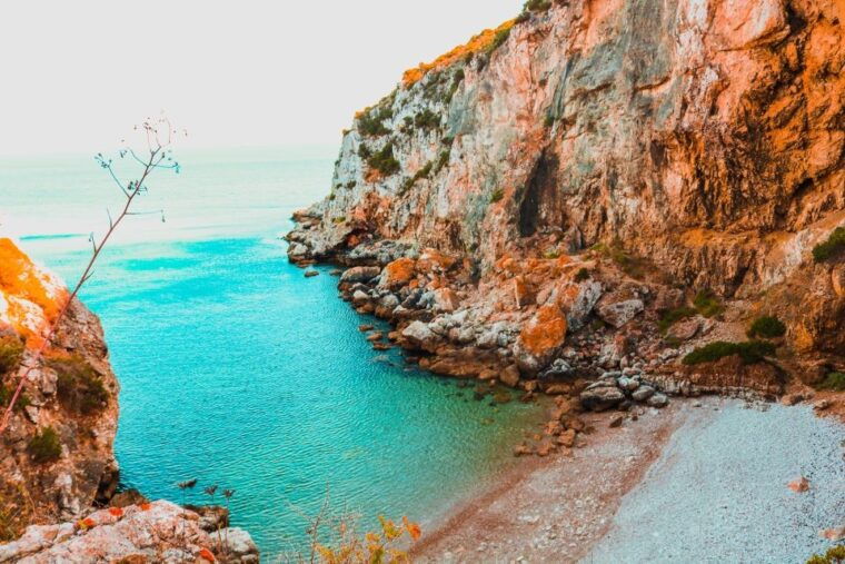 sesimbra-arrabida-beaches-caves-boat-tour-with-snorkeling