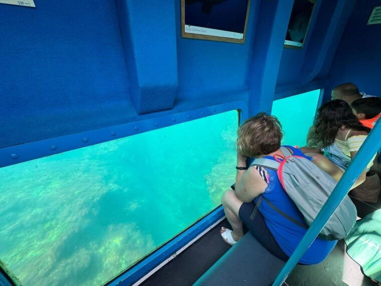 sesimbra-family-friendly-boat-sea-tour-w-submarine-vision