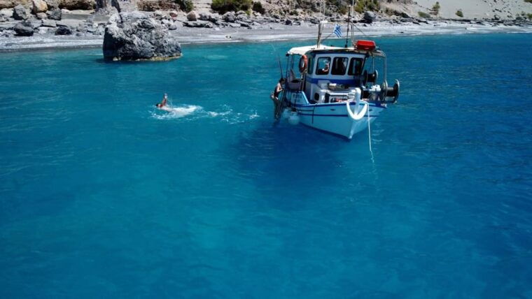 sfakia-fishing-trip-daytime