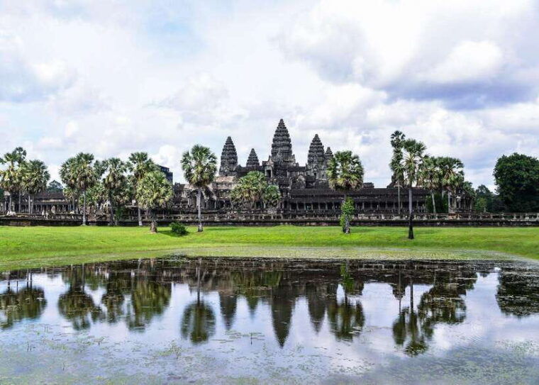 siem-reap-angkor-wat-tour-with-private-english-guide-2-days