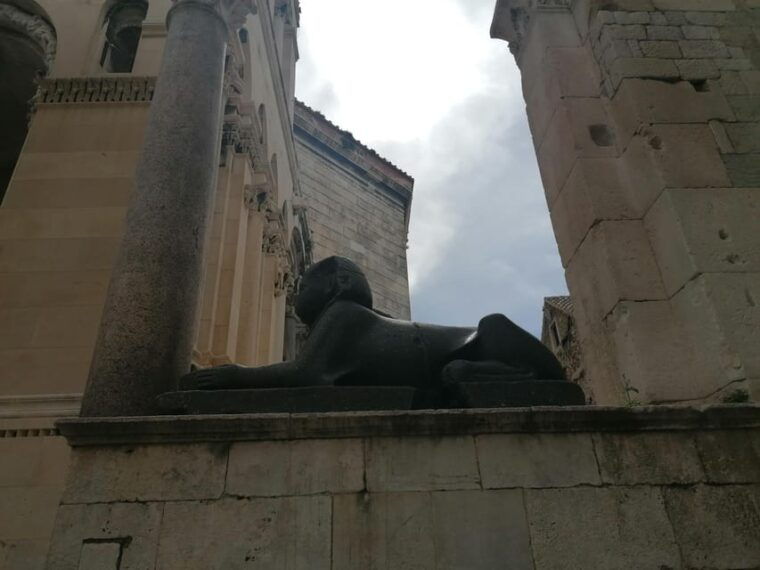split-private-morning-walking-tour-in-split