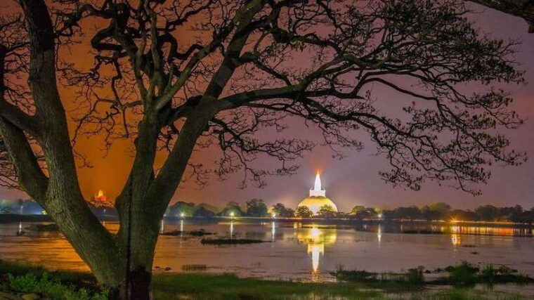 sri-lanka-3-day-tour-to-discover-anuradhapura-and-sigiriya