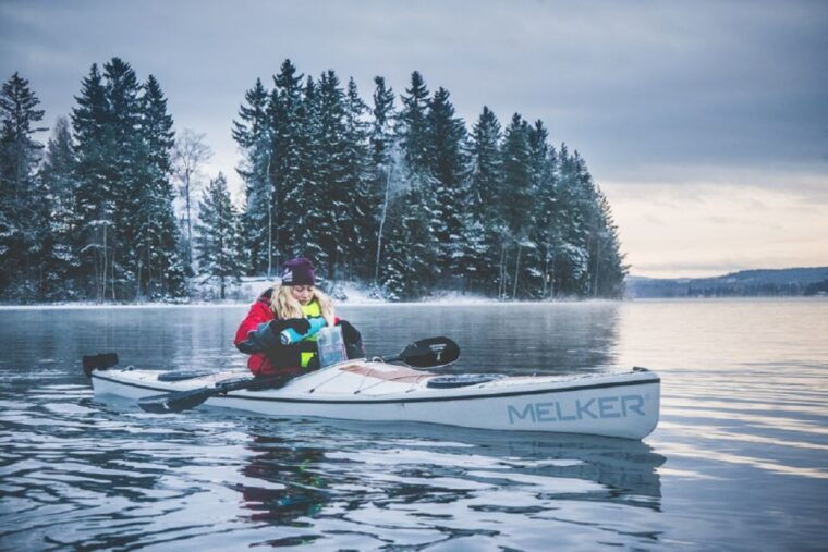 stockholm-winter-archipelago-kayak-tour-with-warm-lunch