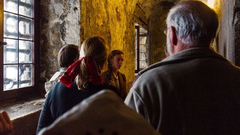 stroll-the-halls-of-doges-palace-on-a-guided-tour-in-venice-2