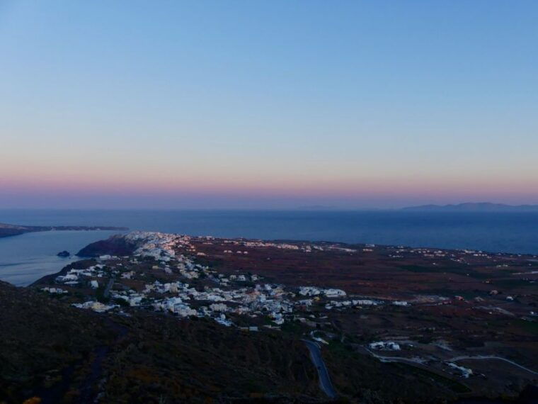 sunrise-caldera-hike-with-snacks