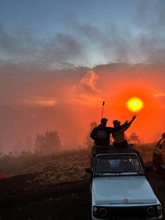 sunrise-trip-kintamani-jeep-tour