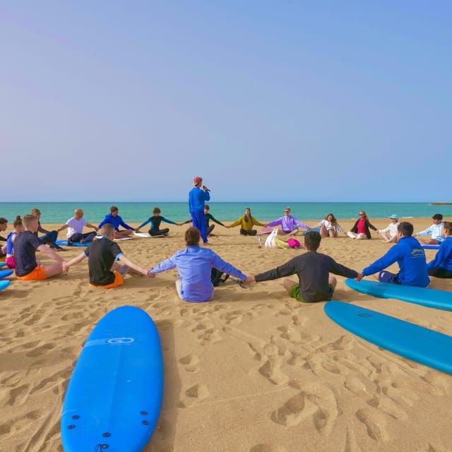 surf-lessons-albufeira-treating-people-like-real-people