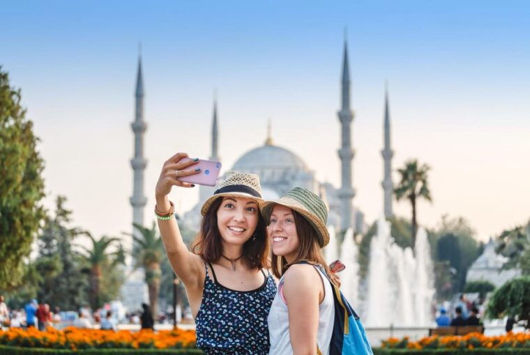 topkapi-palace-and-harem-istanbul-fast-track-tickets-tour-2