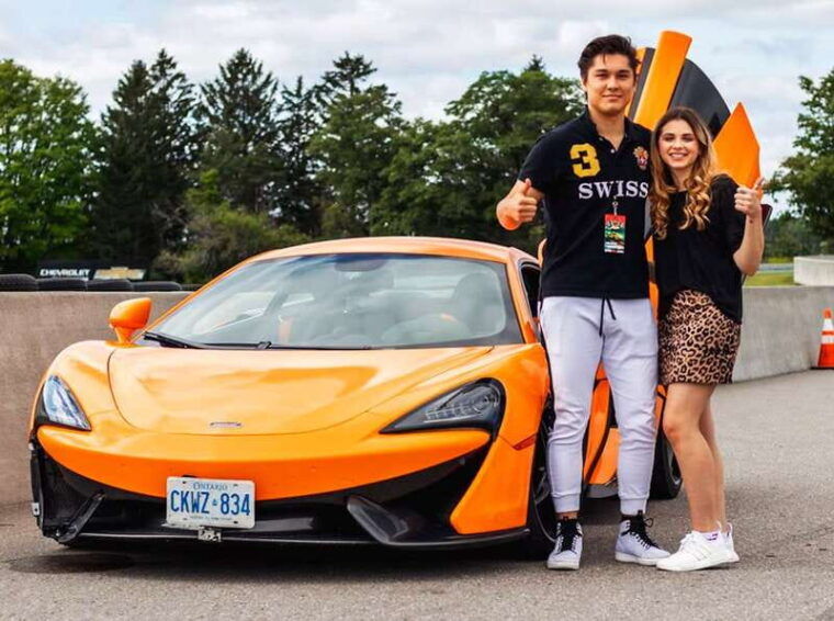 toronto-exotic-or-supercar-test-drive-on-hamilton-mountain