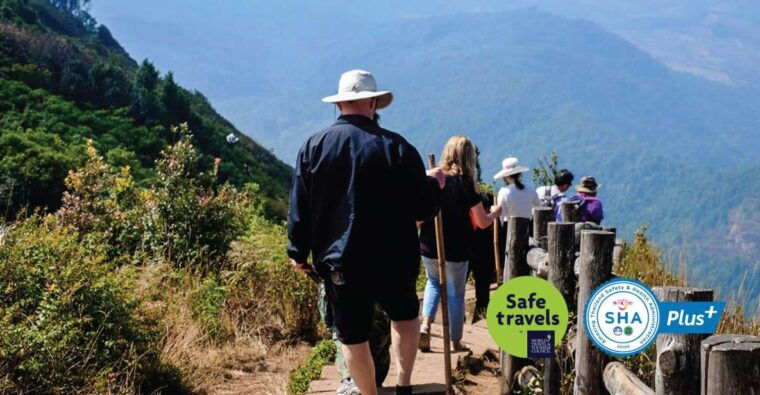 tour-with-hike-in-kiew-mae-pan-natural-trail-from-chiang-mai