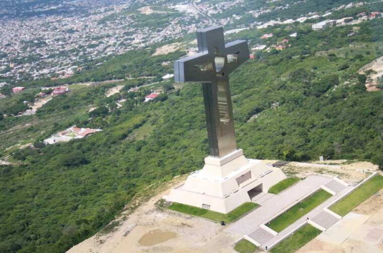 tour-zoomat-christ-of-chiapas-sumidero-canyon-viewpoints