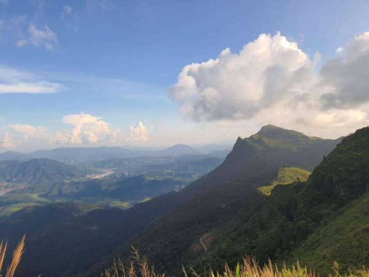 transfer-wonder-full-sunrise-and-landscape-at-phu-chifa
