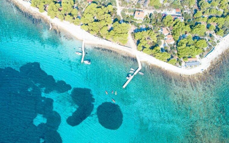 trogir-private-speedboat-tour-to-blue-lagoon-and-3-islands