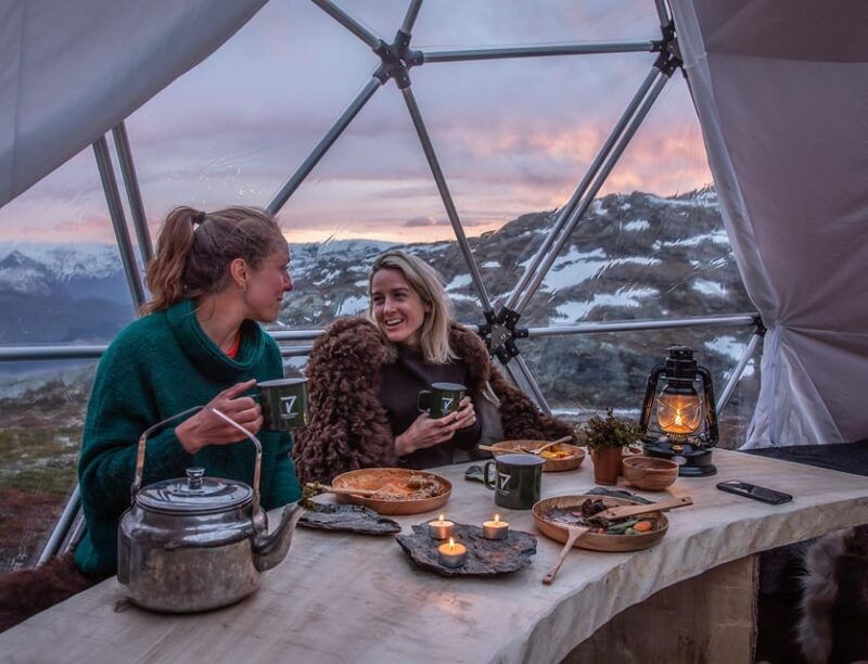 trolltunga-trolltunga-sunset-glamping