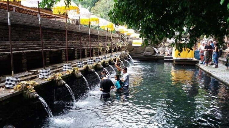 ubud-atv-ride-holy-water-temple-and-coffee-tasting
