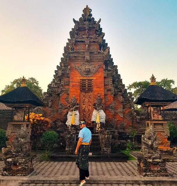 ubud-atvart-villagetemple-waterfall