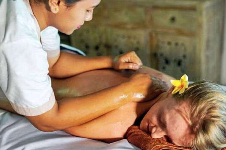 ubud-balinese-massage-experience-at-aksata-bali-spa