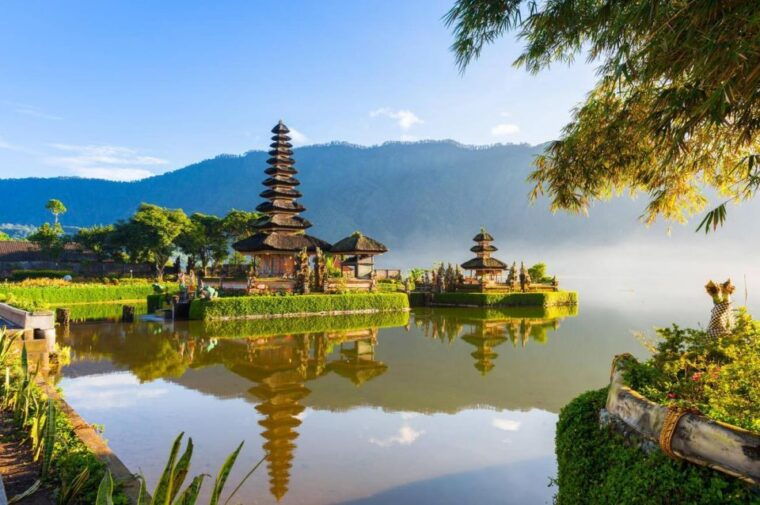 ubud-explorer-tailored-adventures-with-private-driver