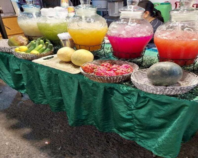 ugbo-manila-street-food-tour-with-tuktuk-ride