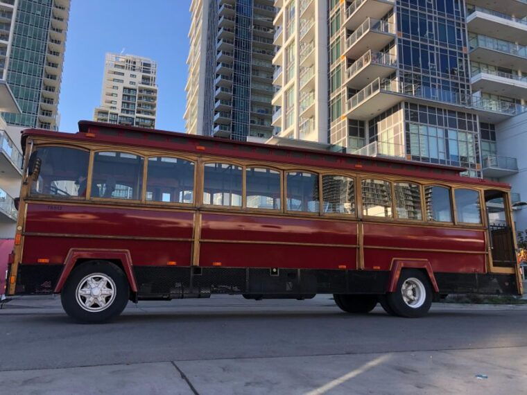 vancouver-24-or-48-hour-hop-on-hop-off-trolley-tour-pass