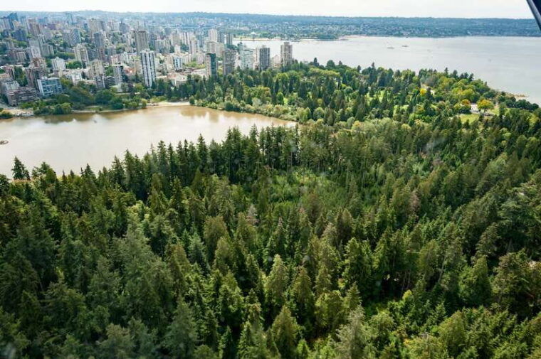 vancouver-extended-panorama-flight-by-seaplane