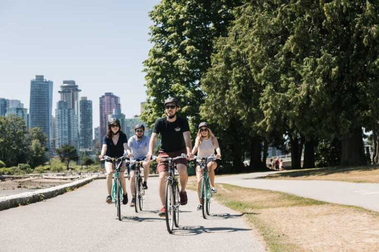vancouver-stanley-park-bicycle-tour