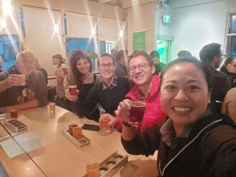 vancouver-street-art-craft-beer-walking-tour-with-tasting