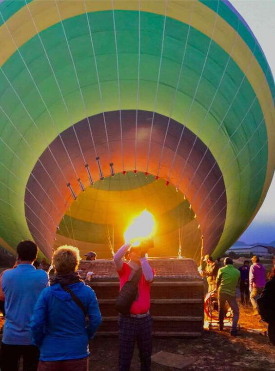 vang-vieng-hot-air-balloon-and-go-kart-ride