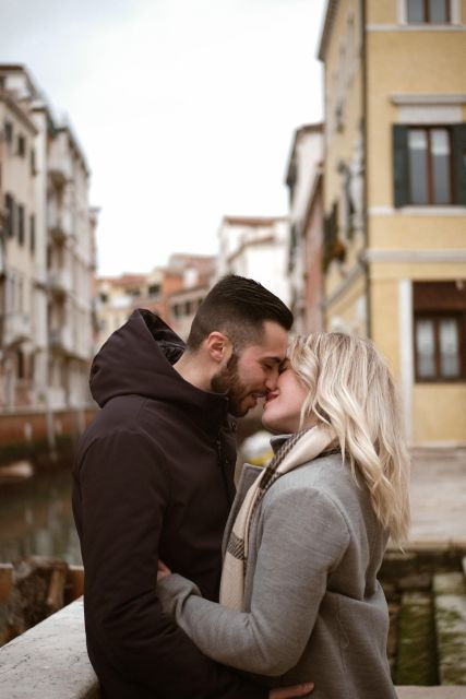 venice-photo-shoot-in-the-most-beautiful-place-gondola