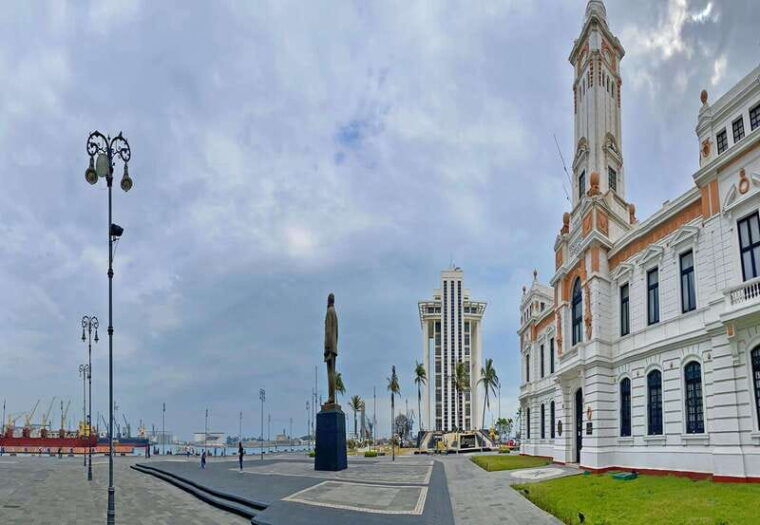 veracruz-panoramic-sightseeing-city-tour-and-aquarium