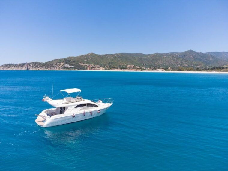 villasimius-day-yacht-cruise-with-aperitif-and-lunch