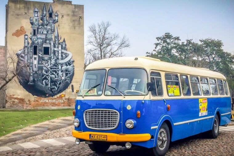 warsaw-2-5-hour-dark-side-praga-district-by-a-retro-bus