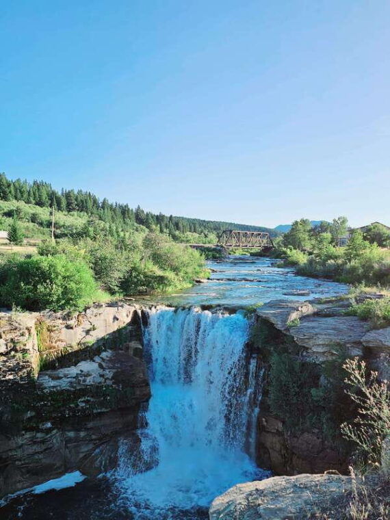 waterton-national-park-full-day-private-tour-from-calgary