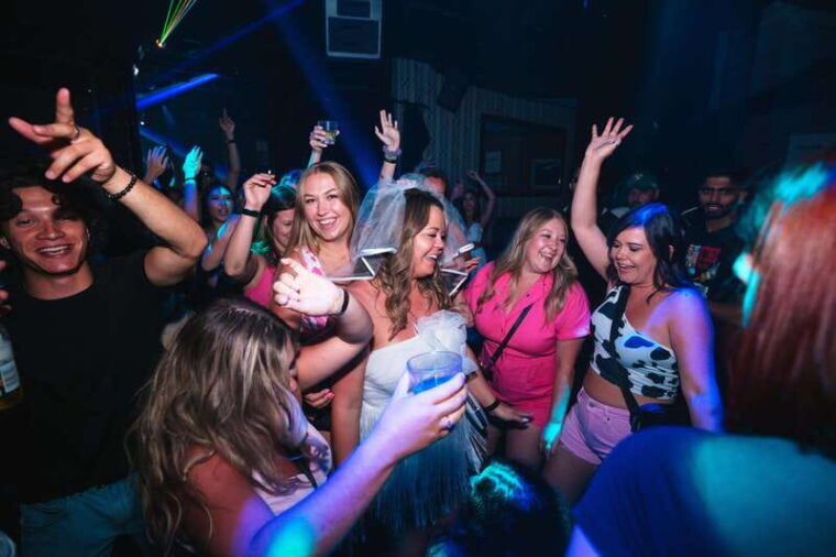 west-coast-party-crawl-route-b
