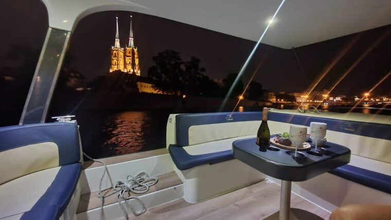 wroclaw-solar-gondola-cruise-on-the-oder-with-a-guide