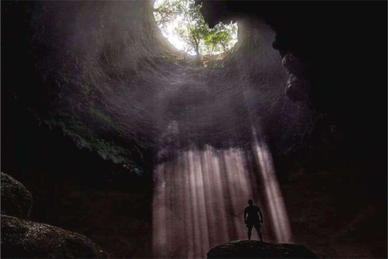 yogyakarta-jomblang-cave-pindul-cave-day-trip-with-lunch