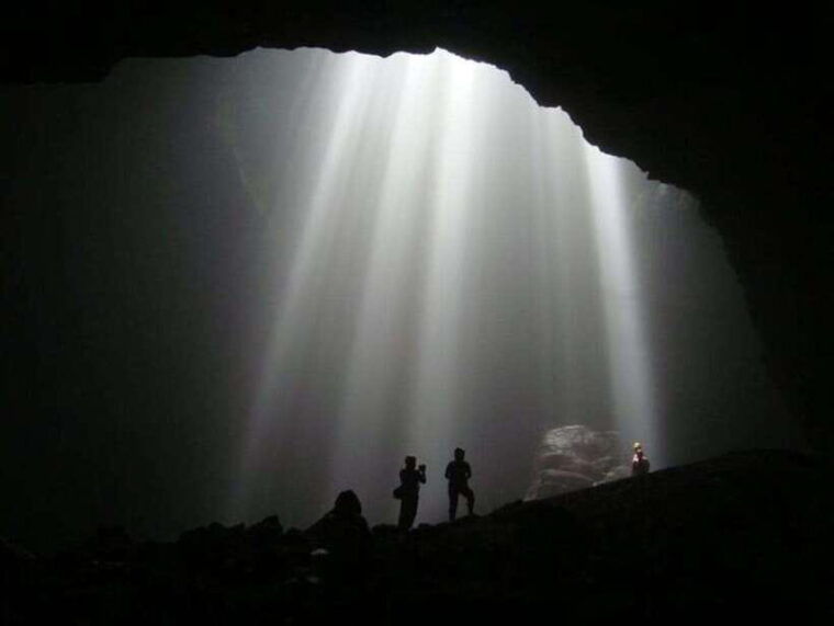 yogyakartamount-merapi-sunrise-jomblang-cave-pindul-cave