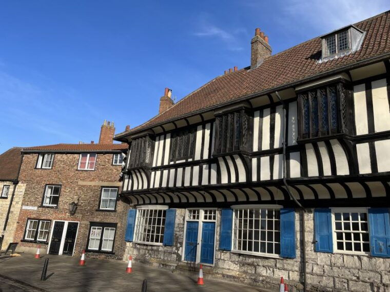 york-jms-city-sightseeing-and-history-tour