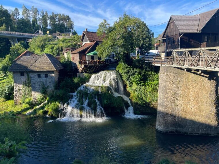 zagreb-rastoke-plitvice-lakes-guided-tour-with-ticket