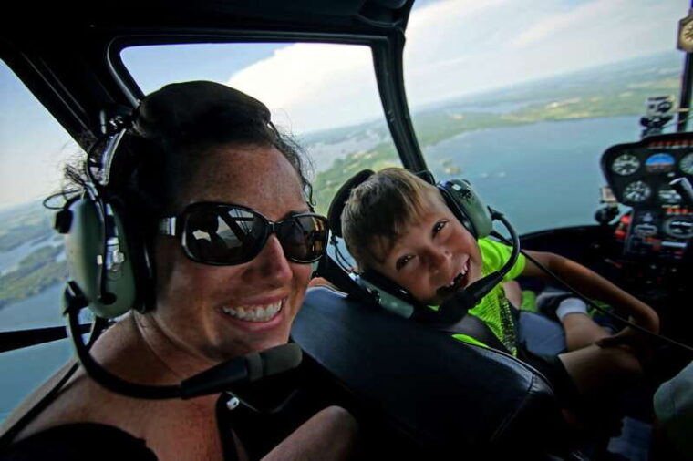 1000-islands-10-20-30-or-60-min-scenic-helicopter-tour-2